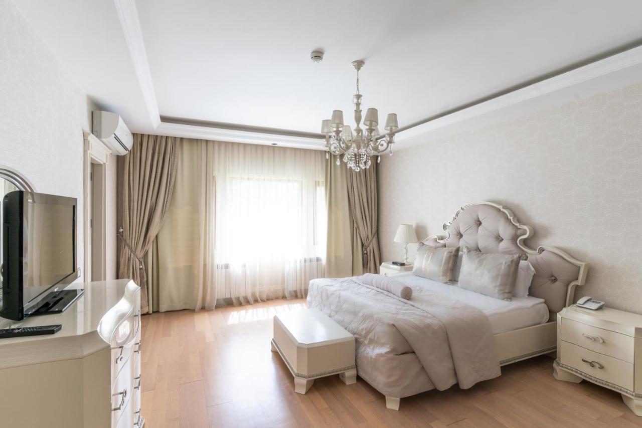 Qafqaz Riverside Hotel Gabala Exterior foto A bedroom